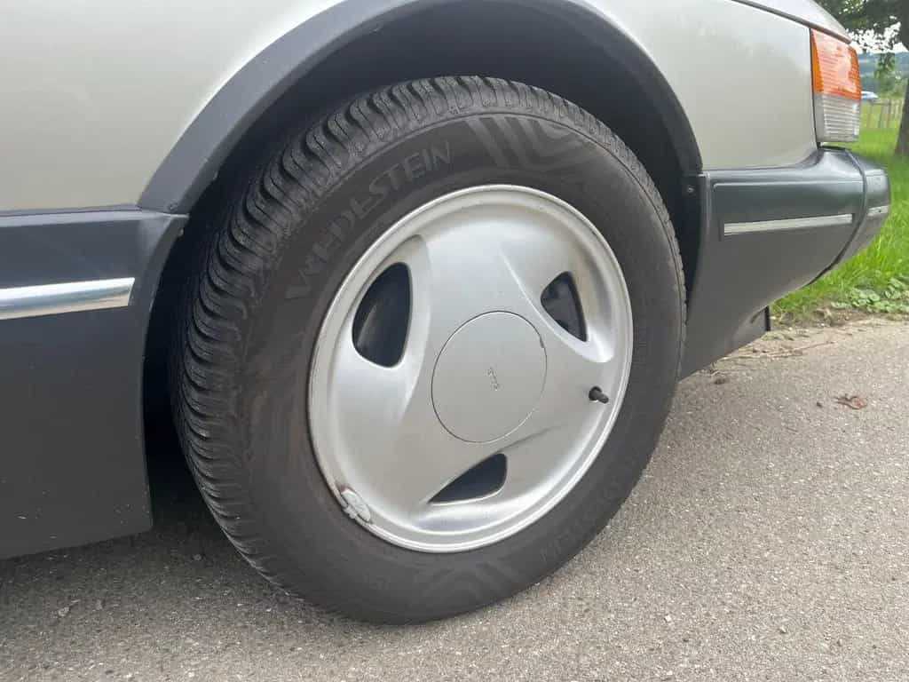 Saab 900 Turbo 12/1992-photo-4