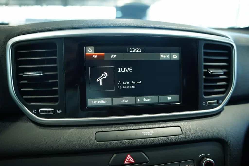 Kia Sportage Edition 7 2WD *2.H *Garantie *Tempomat 08/2019-photo-32