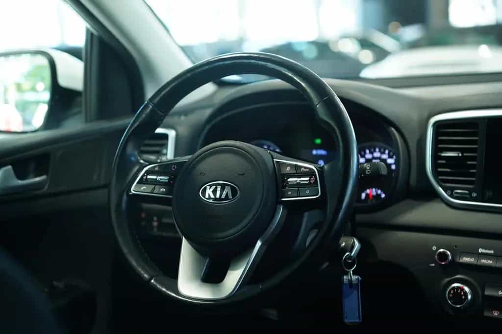 Kia Sportage Edition 7 2WD *2.H *Garantie *Tempomat 08/2019-photo-38