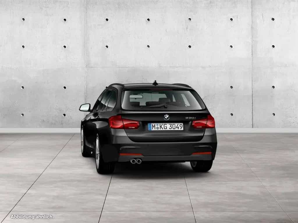 BMW 3 Series 330i Touring M-Sport "Pano LED SH Navi 04/2019-photo-7