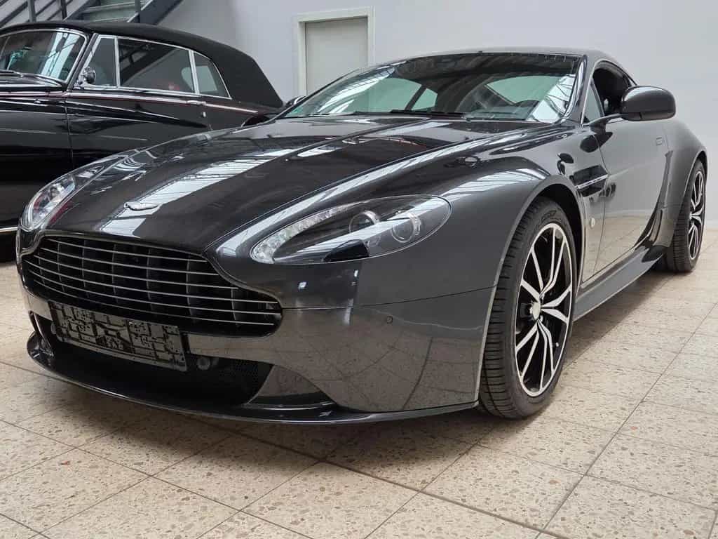 Aston Martin V8 Vantage 4.7l SP10 Handschalter TOPZUSTAND 01/2014-photo-1