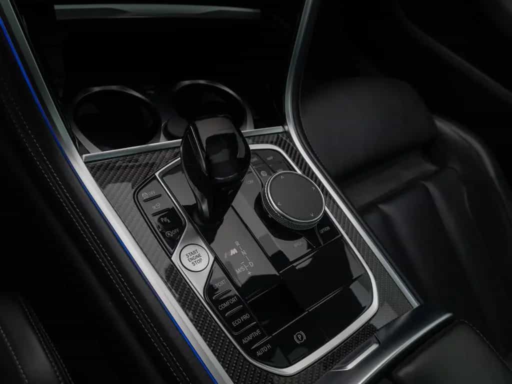 BMW M850 xD Gran Coupé 360°Laser SoftCl DispKey 20" 09/2021-photo-21