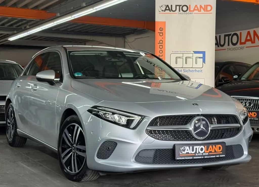 Mercedes-Benz A-Class 220*1.HAND*LED*NAVI*WIDESCREEN*360°*SPUR*TOTEW 04/2019-photo-0