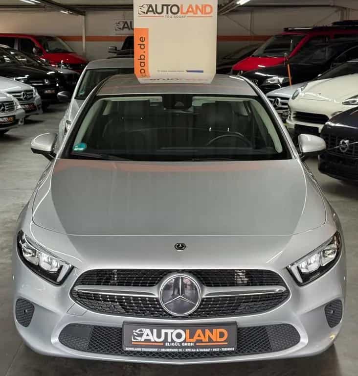 Mercedes-Benz A-Class 220*1.HAND*LED*NAVI*WIDESCREEN*360°*SPUR*TOTEW 04/2019-photo-4