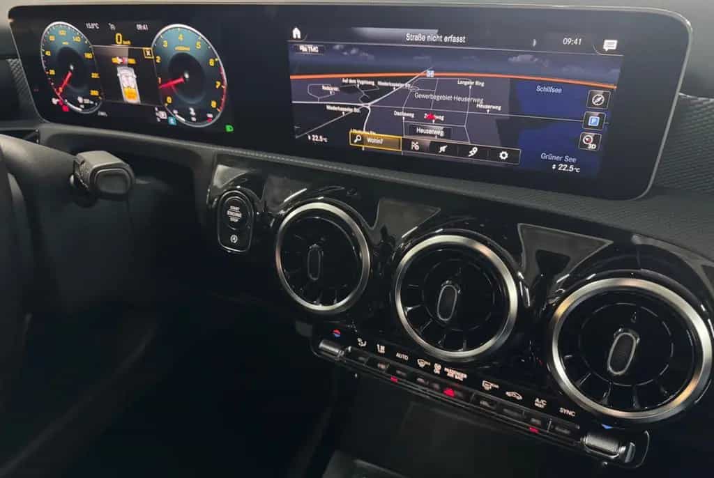 Mercedes-Benz A-Class 220*1.HAND*LED*NAVI*WIDESCREEN*360°*SPUR*TOTEW 04/2019-photo-9