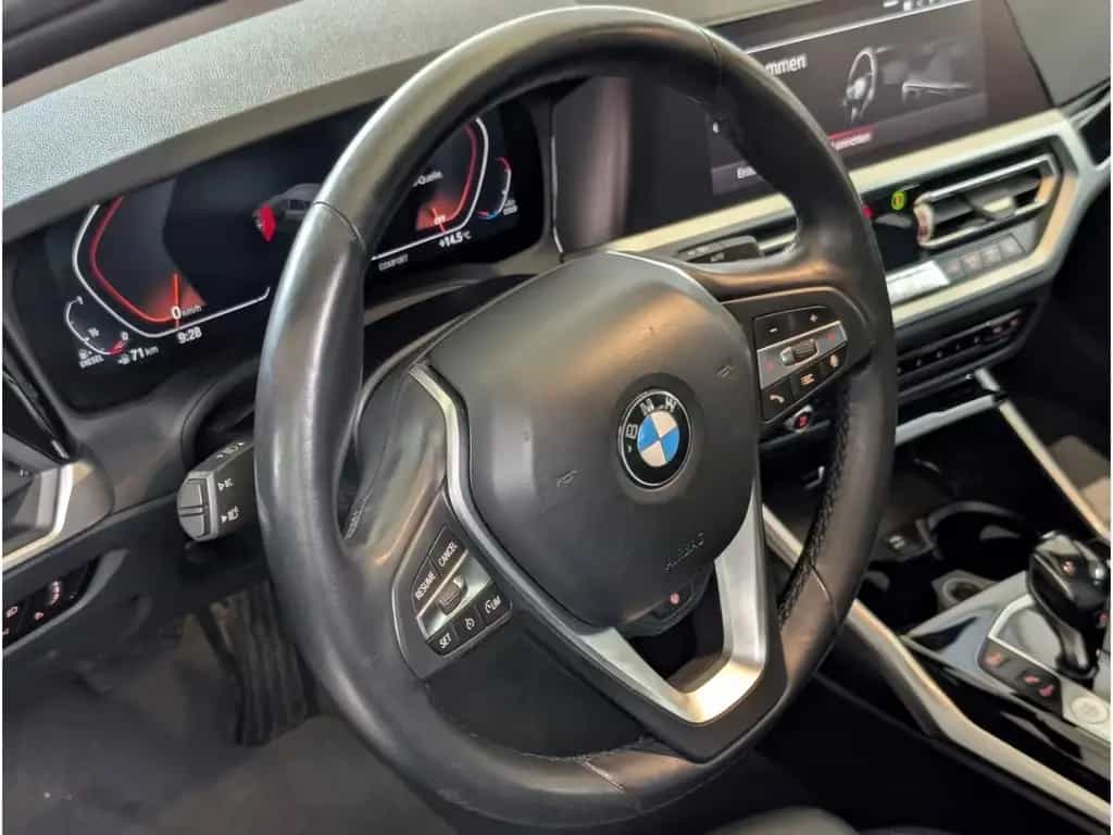 BMW 320 d xDrive Sport Line Touring D A AHK+NAVI+CAR 04/2020-photo-19