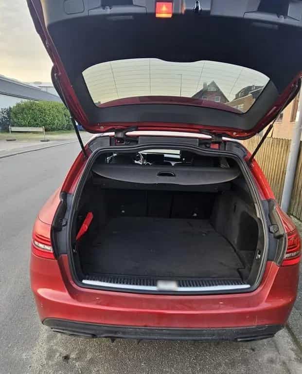 Mercedes-Benz C-Class 300 T 9G-TRONIC AMG Line 07/2018-photo-10