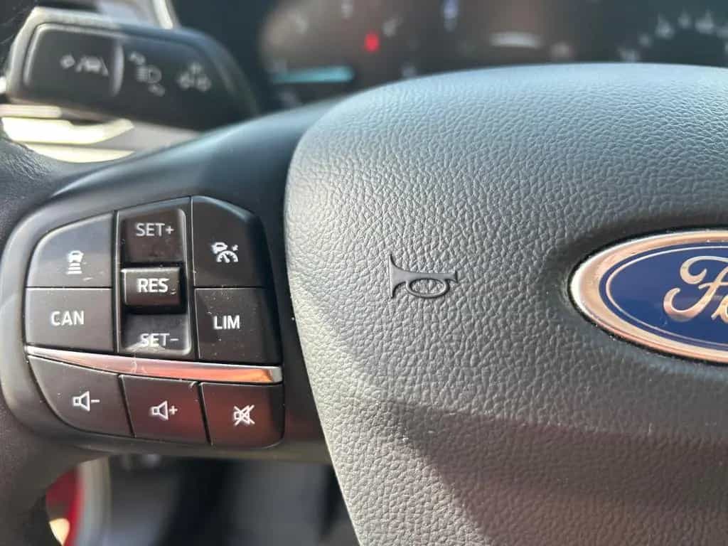 Ford Focus Turnier Kombi Active ACC el.Anhängekupplun 04/2019-photo-18