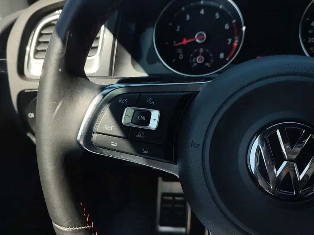 Volkswagen Golf GTI 2.0 TSI DSG +NAVI+XENON+1.HAND+ 06/2015-photo-16