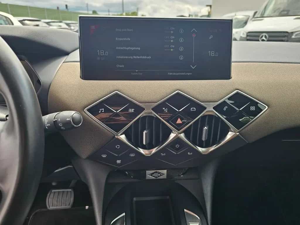 DS Automobiles DS3 Crossback 1.2PureTech 130,Navi, Klimaautomat 01/2021-photo-13