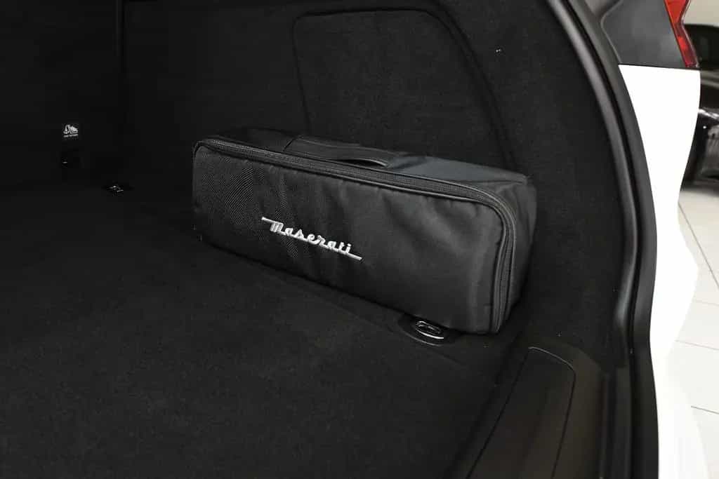 Maserati Grecale GT 4WD *Pano* 1 Hand* Unfallfrei* 01/2023-photo-43
