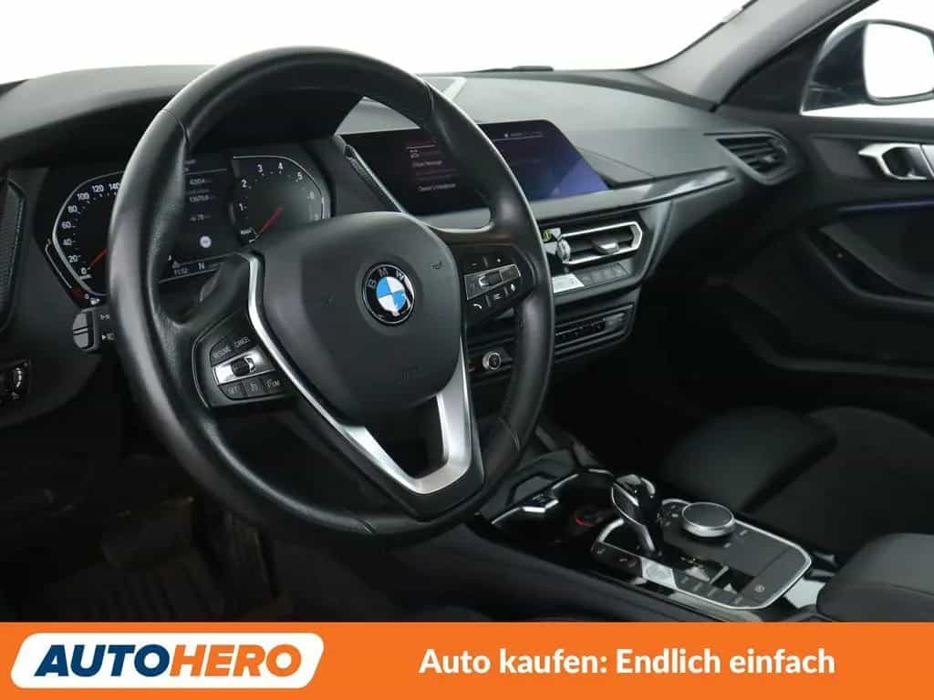 BMW 1 Series 118i Sport Line 01/2021-photo-10