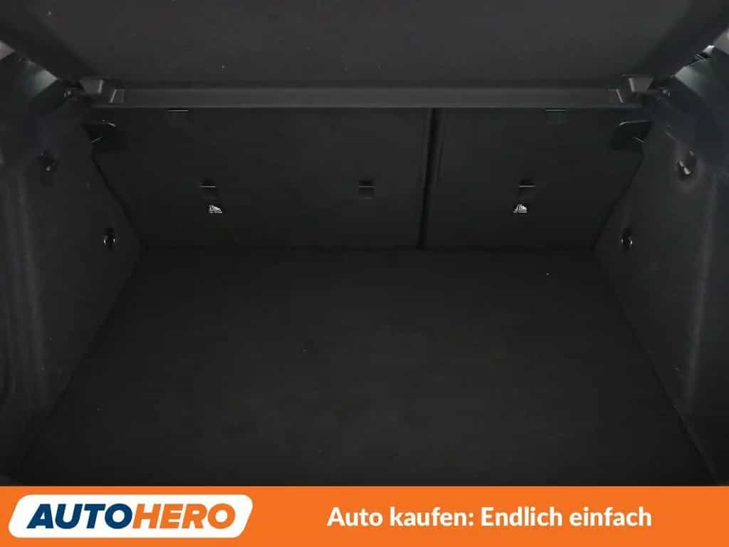 BMW 1 Series 118i Sport Line 01/2021-photo-17