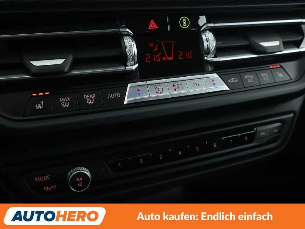 BMW 1 Series 118i Sport Line 01/2021-photo-23