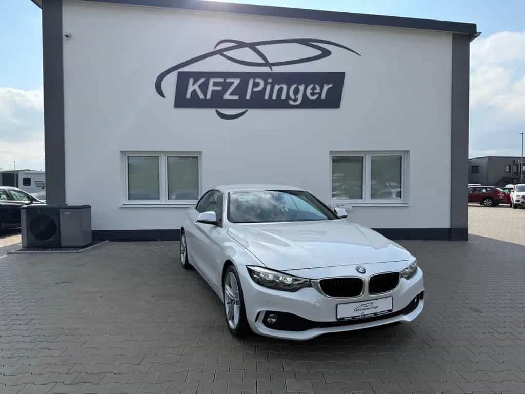 BMW 4 Series 420i Cabrio Advantage 05/2019-photo-0