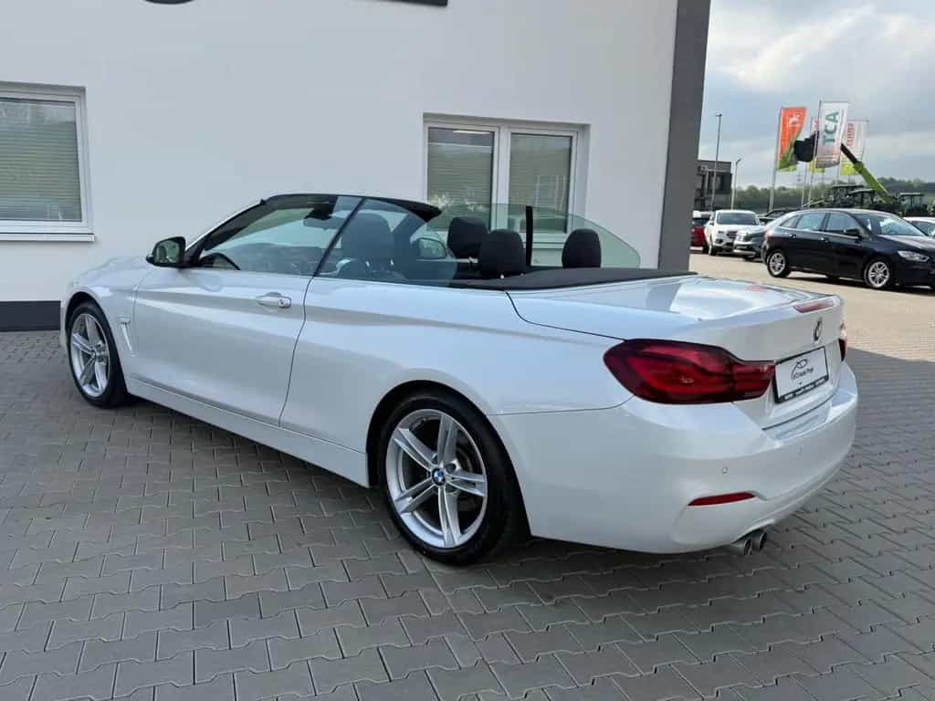 BMW 4 Series 420i Cabrio Advantage 05/2019-photo-19