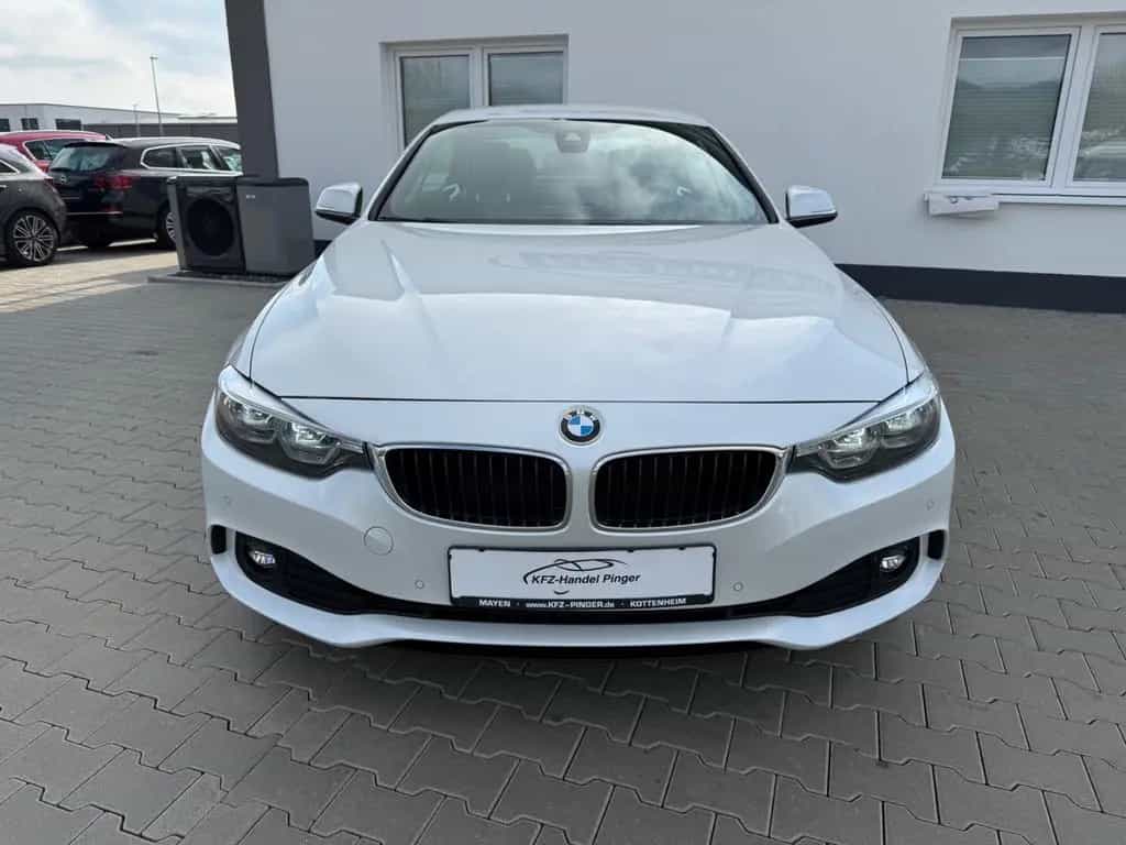 BMW 4 Series 420i Cabrio Advantage 05/2019-photo-2