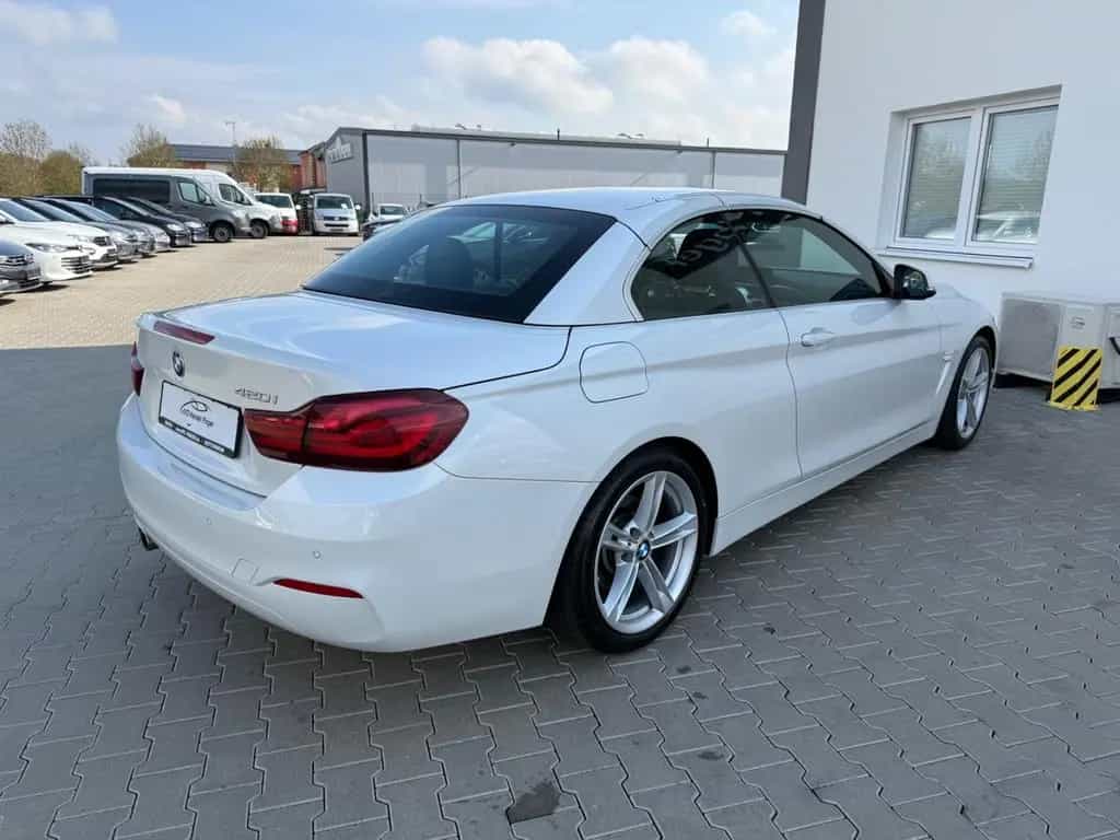 BMW 4 Series 420i Cabrio Advantage 05/2019-photo-24