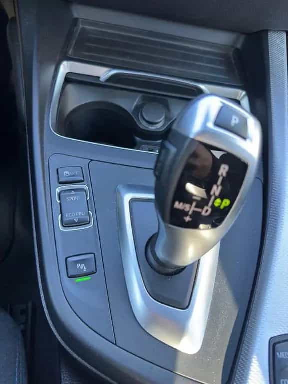 BMW 2 Series 220 d M Sport  LED   Apple CarPlay 08/2019-photo-17