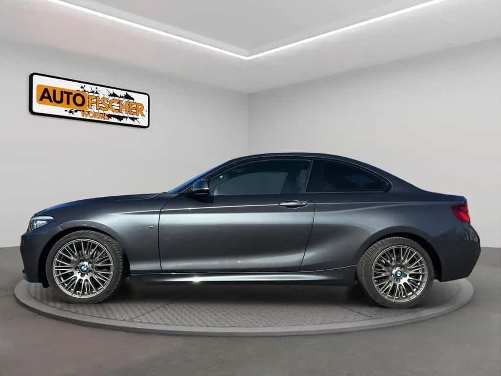 BMW 2 Series 220 d M Sport  LED   Apple CarPlay 08/2019-photo-3