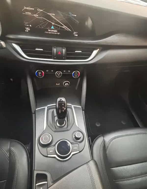 Alfa Romeo Stelvio 2.2 Turbodiesel 160 CV AT8 RW 01/2019-photo-10