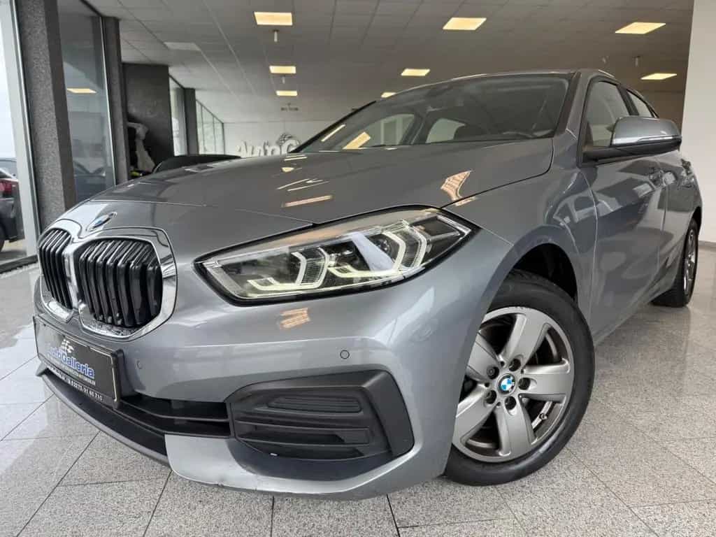 BMW 1 Series 118 d Advantage Automatik Navi LED Klimaauto. 04/2023-photo-0