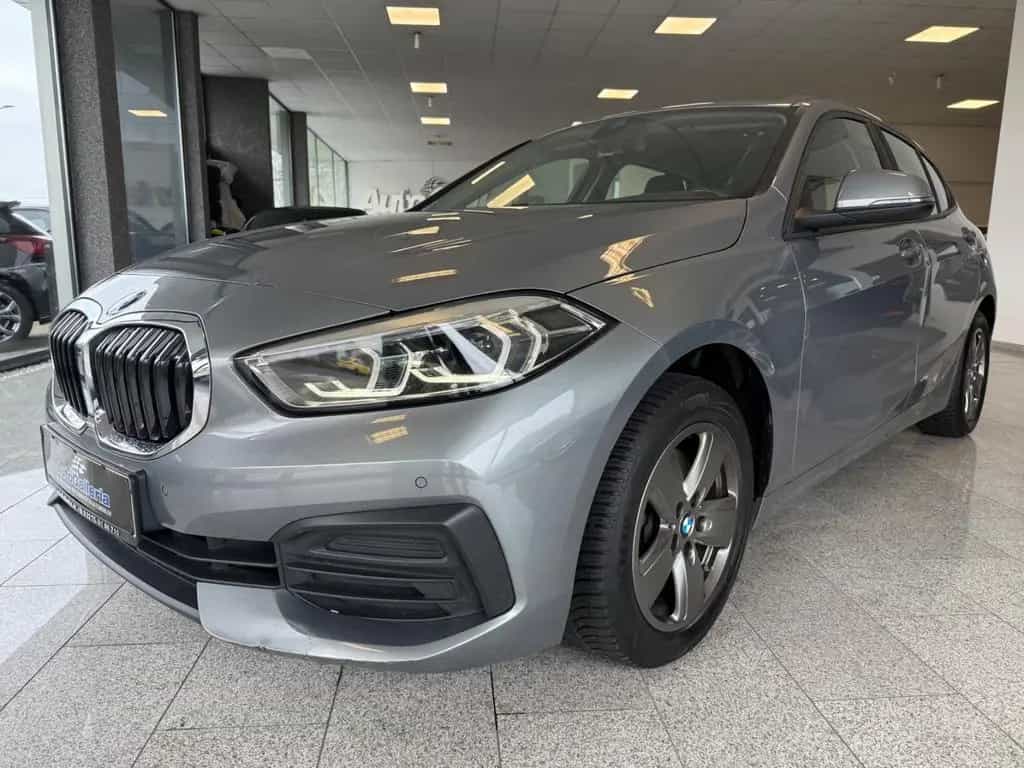 BMW 1 Series 118 d Advantage Automatik Navi LED Klimaauto. 04/2023-photo-4