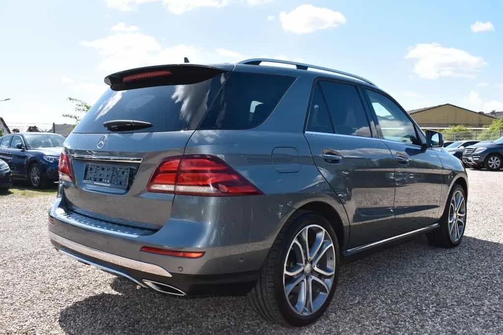 Mercedes-Benz GLE 400 4Matic Keyless AHK 360° DIstronic 02/2017-photo-1