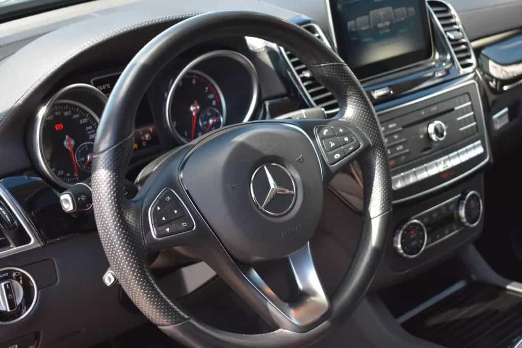 Mercedes-Benz GLE 400 4Matic Keyless AHK 360° DIstronic 02/2017-photo-18