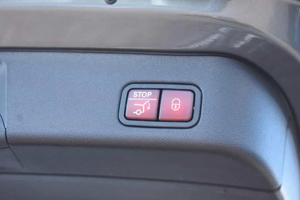 Mercedes-Benz GLE 400 4Matic Keyless AHK 360° DIstronic 02/2017-photo-24