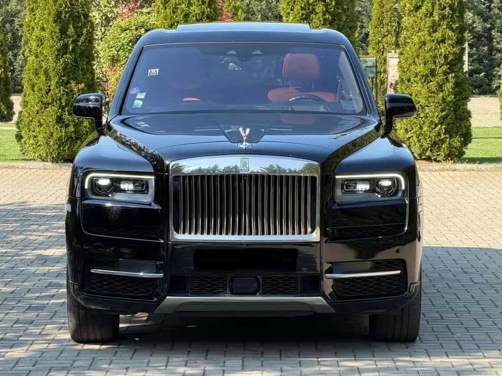 Rolls-Royce Cullinan V12 PANORAMA FULL 01/2019-photo-1