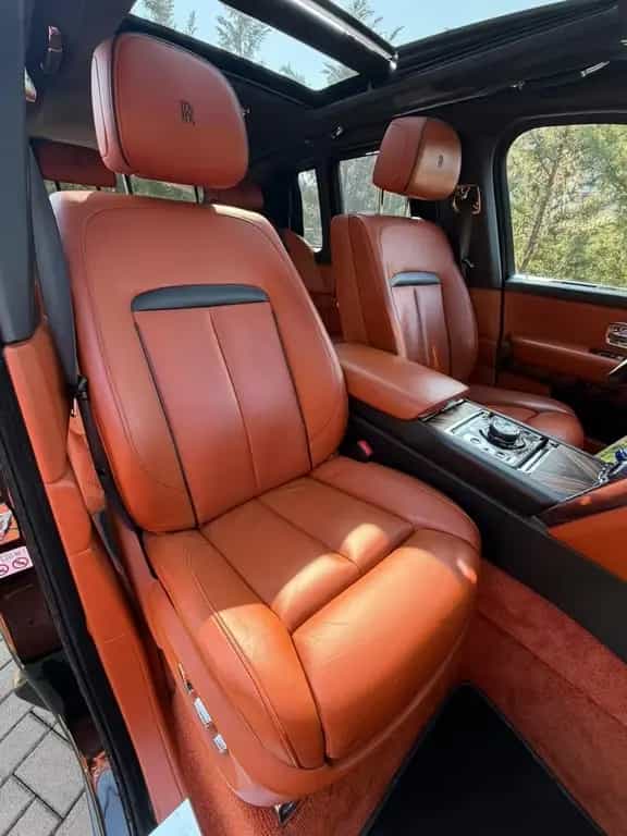 Rolls-Royce Cullinan V12 PANORAMA FULL 01/2019-photo-4