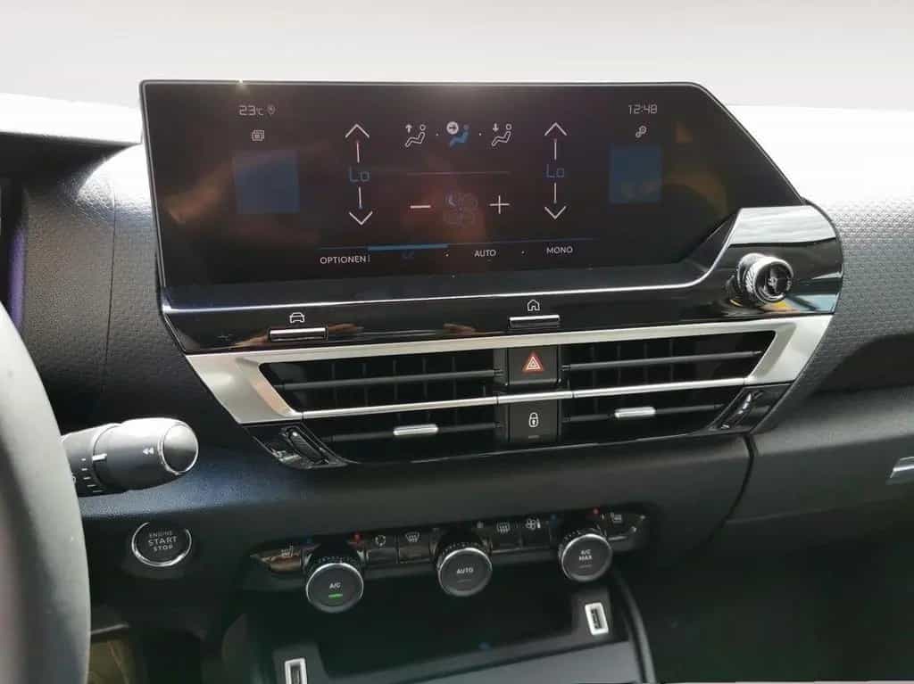 Citroën C4 Shine 1.2 e-THP / PureTech 05/2022-photo-14