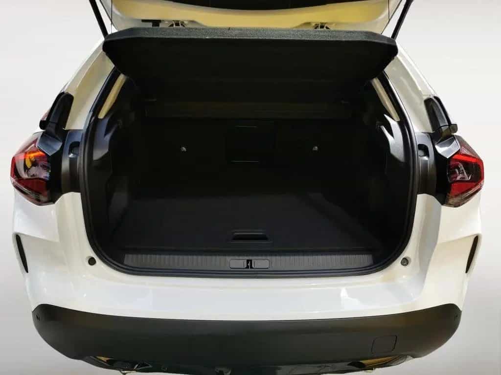 Citroën C4 Shine 1.2 e-THP / PureTech 05/2022-photo-19