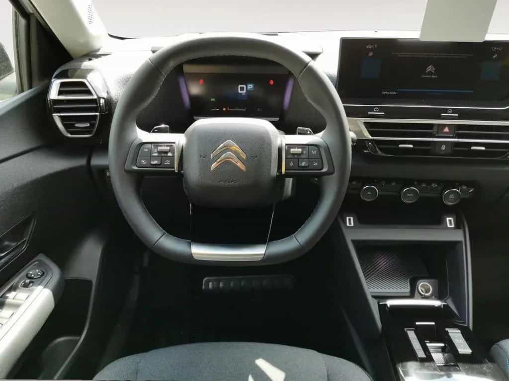 Citroën C4 Shine 1.2 e-THP / PureTech 05/2022-photo-7