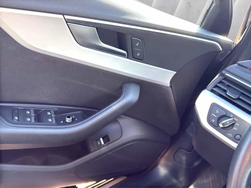 Audi A4 2.0 TFSI Avant 07/2018-photo-15