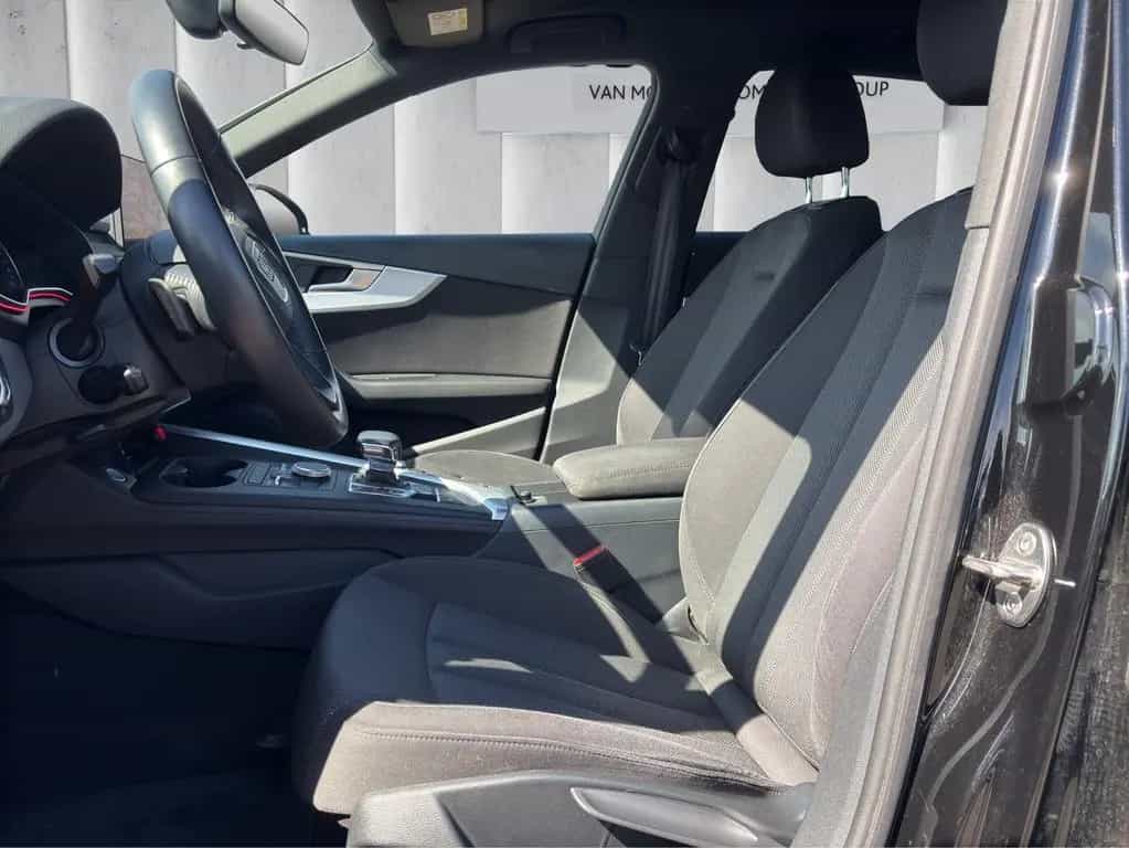 Audi A4 2.0 TFSI Avant 07/2018-photo-9