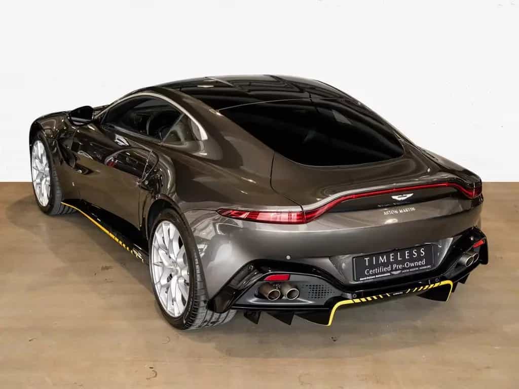 Aston Martin V8 Vantage Coupé 007 Edition 1 of 100 06/2021-photo-13