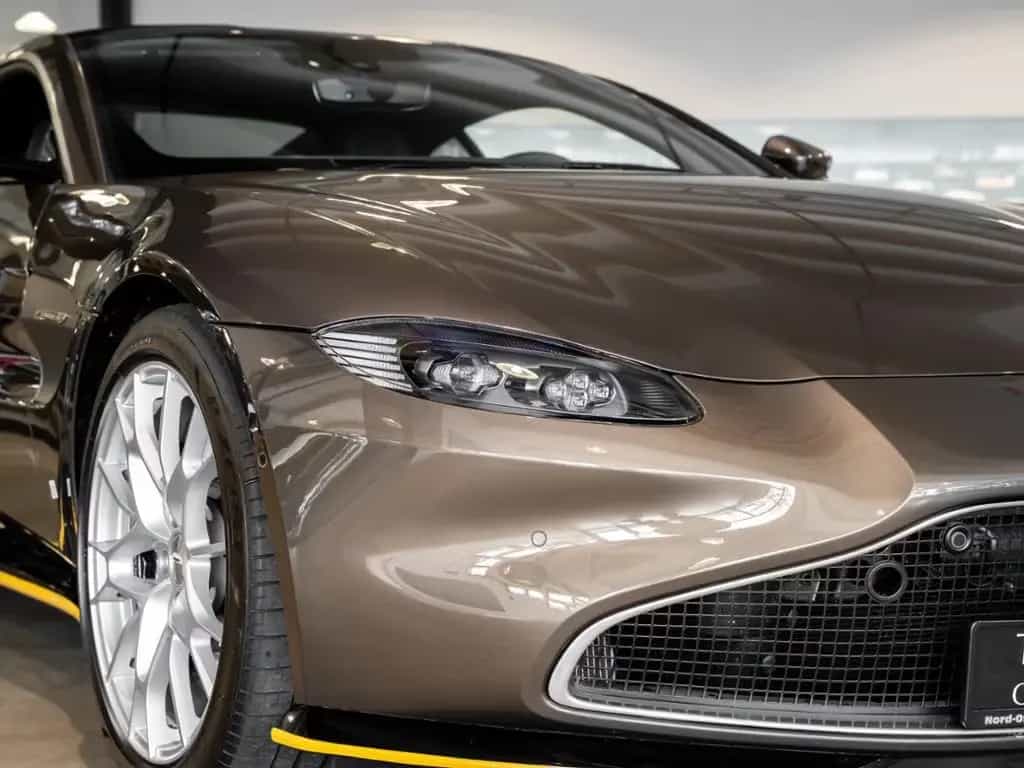 Aston Martin V8 Vantage Coupé 007 Edition 1 of 100 06/2021-photo-15