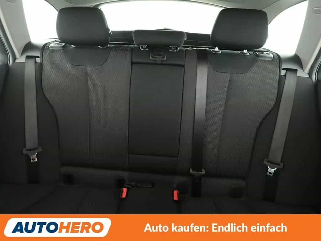 BMW 3 Series 320d Advantage Aut.*NAV*TEMP*PDC*SHZ*AHK* 04/2018-photo-15