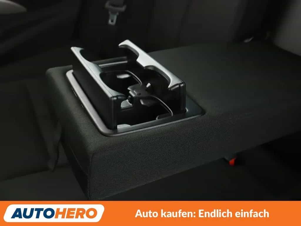 BMW 3 Series 320d Advantage Aut.*NAV*TEMP*PDC*SHZ*AHK* 04/2018-photo-27