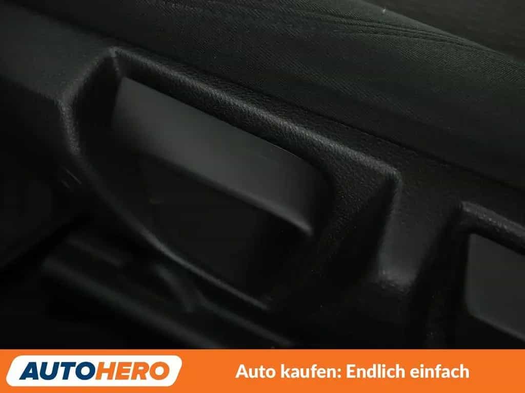 BMW 3 Series 320d Advantage Aut.*NAV*TEMP*PDC*SHZ*AHK* 04/2018-photo-29