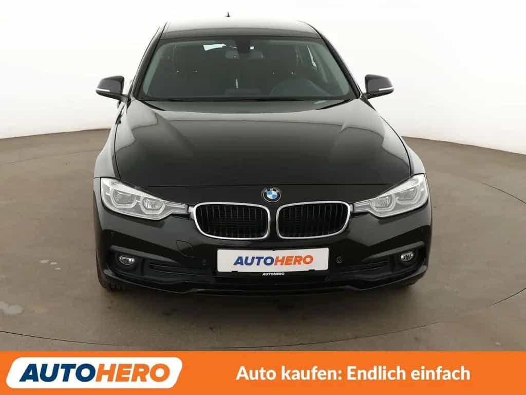 BMW 3 Series 320d Advantage Aut.*NAV*TEMP*PDC*SHZ*AHK* 04/2018-photo-8