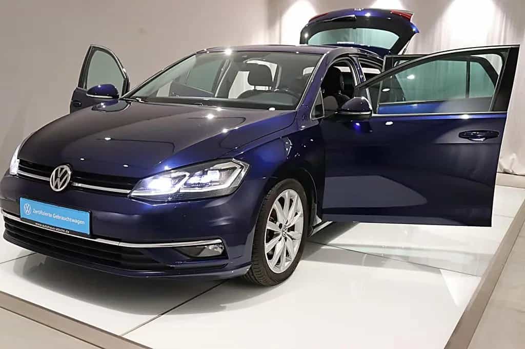 Volkswagen Golf Highline 1.4 TSI NAVI SHZ SPORTPAKET LED BT 02/2018-photo-17