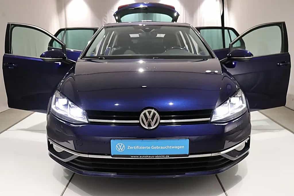 Volkswagen Golf Highline 1.4 TSI NAVI SHZ SPORTPAKET LED BT 02/2018-photo-18