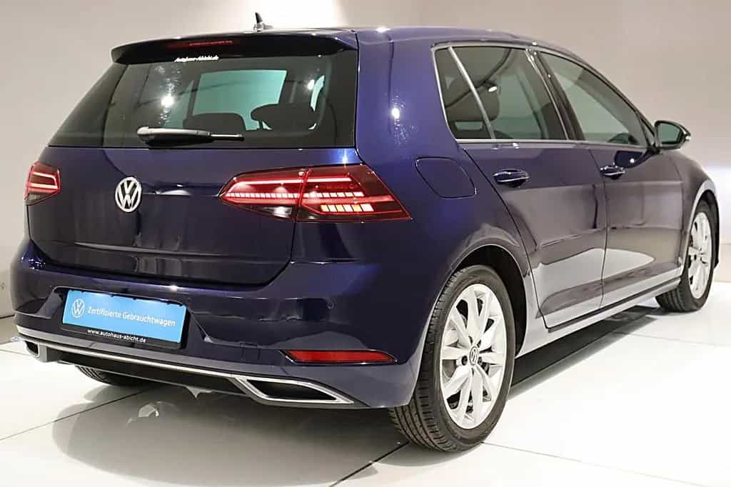 Volkswagen Golf Highline 1.4 TSI NAVI SHZ SPORTPAKET LED BT 02/2018-photo-3