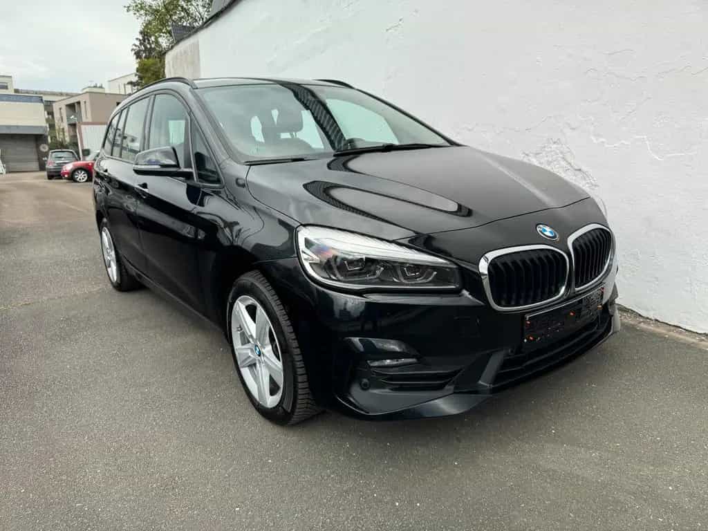 BMW 2 Series 218d Gran Tourer/LED/DAB/NAVI/Lichtpaket/Klimaau 12/2019-photo-1