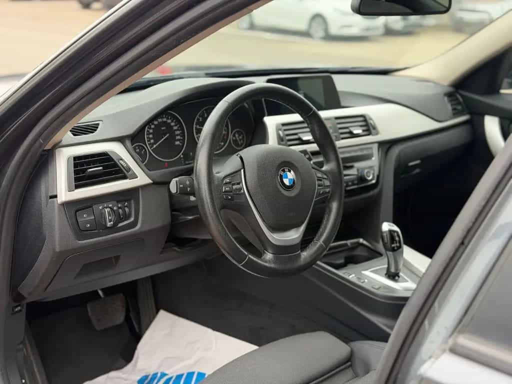BMW 3 Series 318 3 Touring 318 i Advantage 06/2019-photo-6