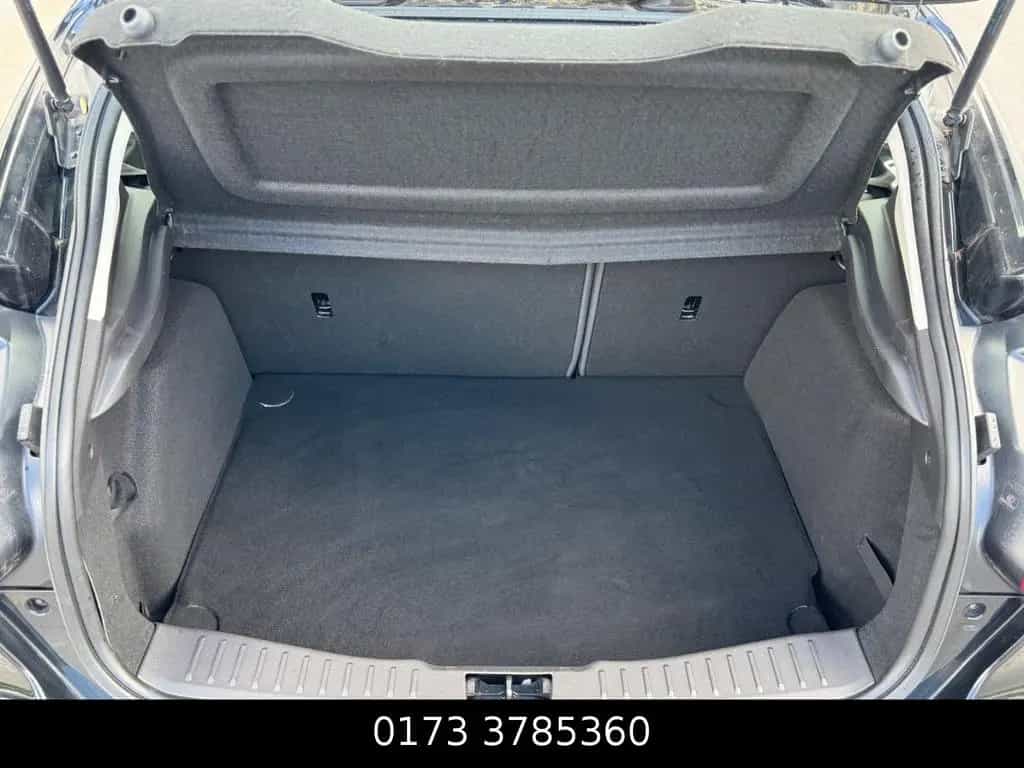 Ford Focus Lim. Titanium*KLIMA*SHZ*PDC*TÜV 07/2013-photo-17