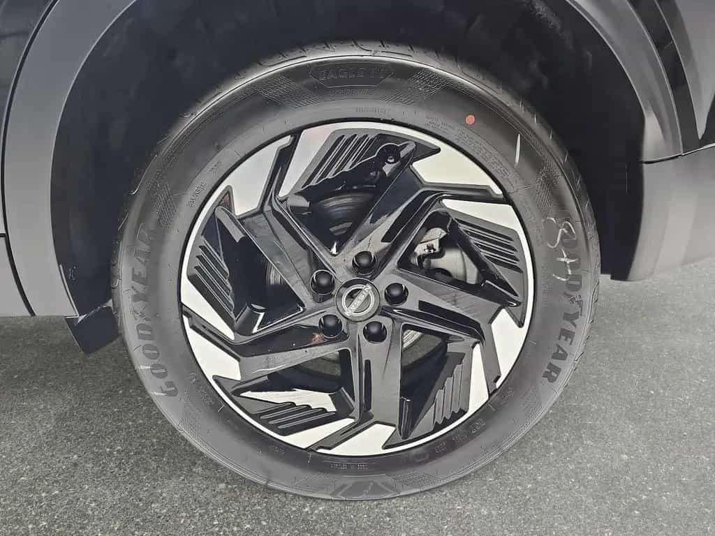 Nissan Qashqai 1.3 DIG-T XTRONIC N-CONNECTA PANO WINTER 04/2026-photo-6